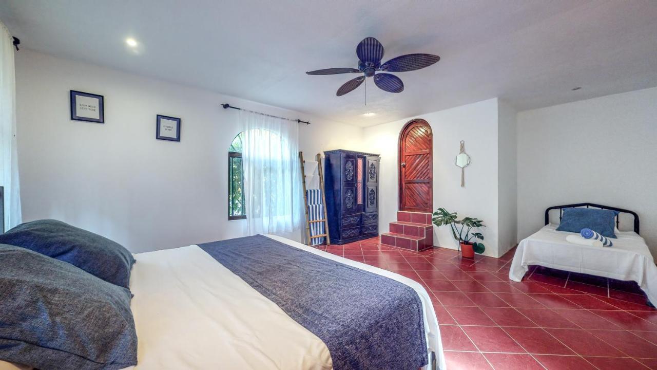 The Scarlet Villas Ojochal Εξωτερικό φωτογραφία