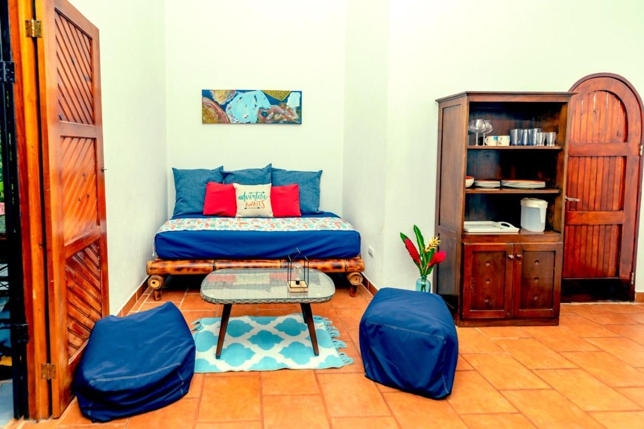The Scarlet Villas Ojochal Εξωτερικό φωτογραφία
