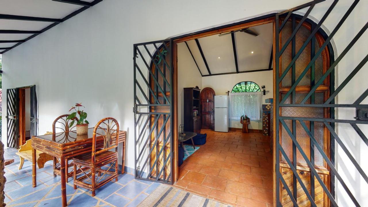 The Scarlet Villas Ojochal Εξωτερικό φωτογραφία